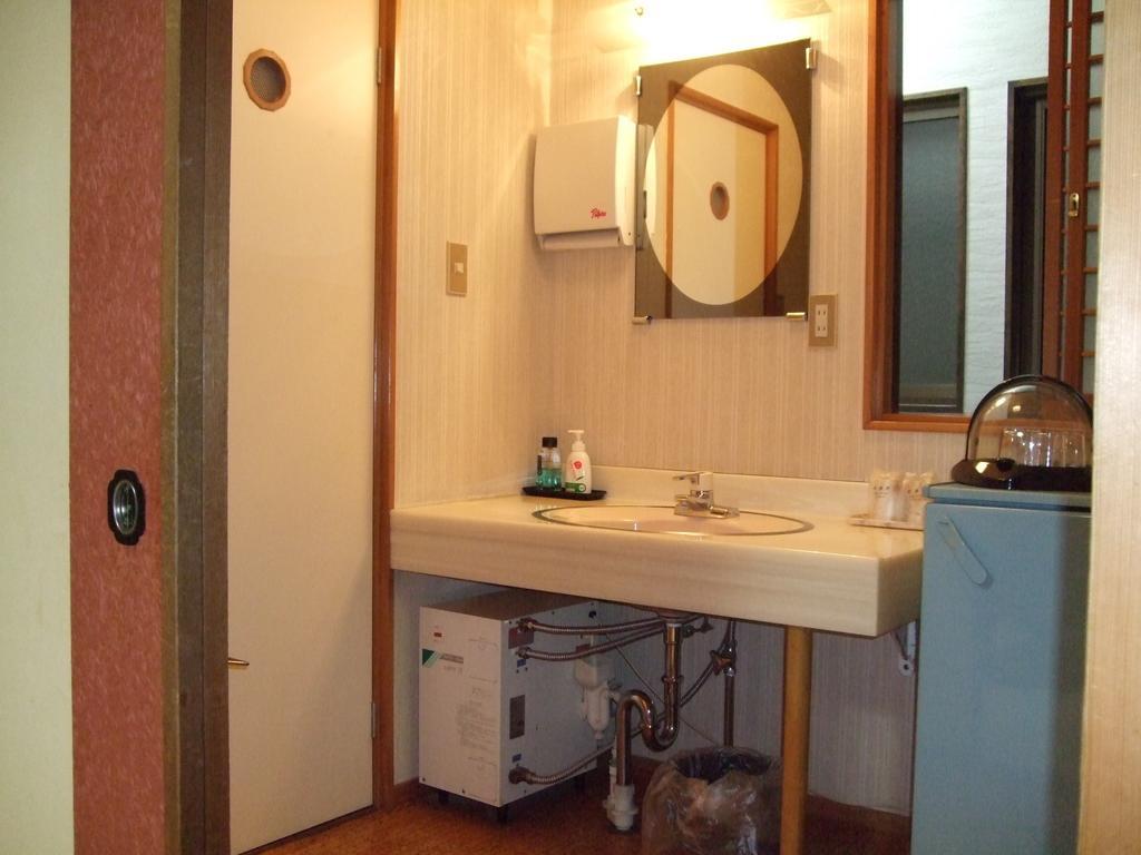 Marunaka Ryokan มัตสึโมโตะ ห้อง รูปภาพ