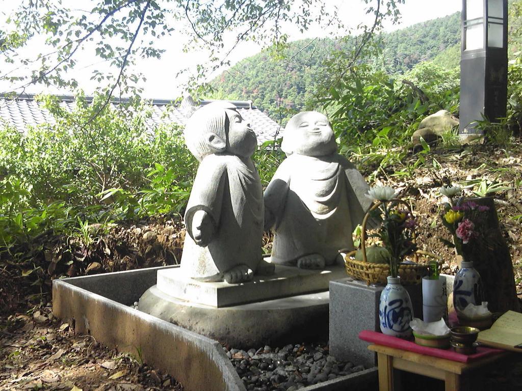 Marunaka Ryokan มัตสึโมโตะ ภายนอก รูปภาพ